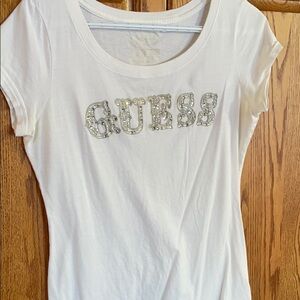 Guess t-shirt.
